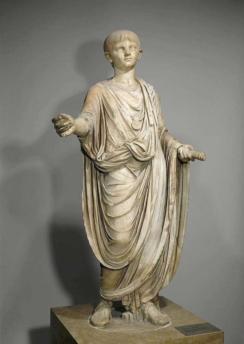 statue young nero