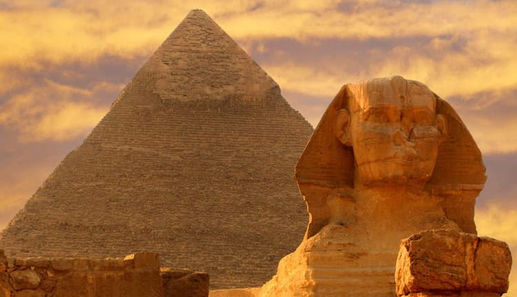 11 Amazing Monuments of Ancient Egypt