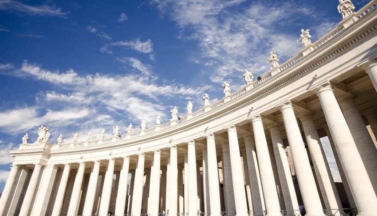 Pope Francis Donates Vatican’s Parthenon Marbles to Greece