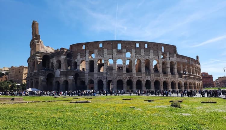 The Colosseum Vandalism Continues