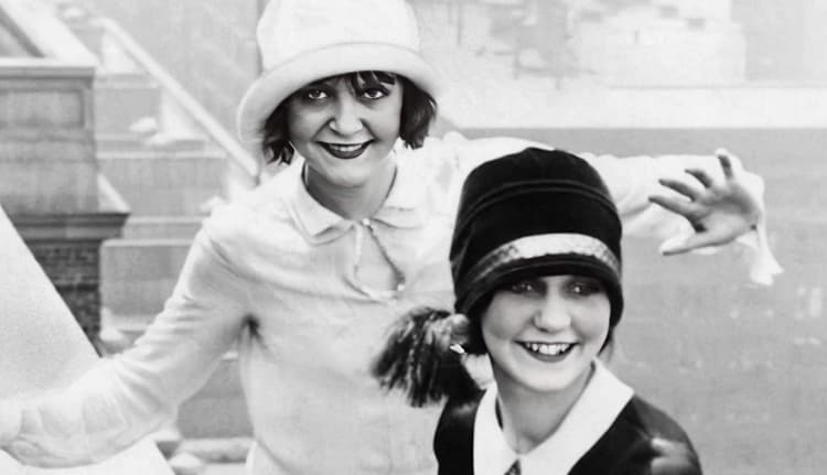 1920s Flappers: An Overview of the Ladies of the Jazz Age